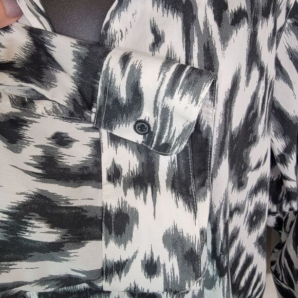 Foxcroft Wrinkle Free Shaped Fit Full zip Blouse 20w - Picture 4 of 6